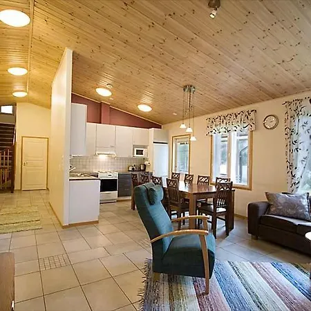 Puustilanranta 4 C Holiday home Tahkovuori