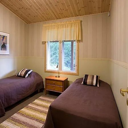 Puustilanranta 4 C Holiday home *